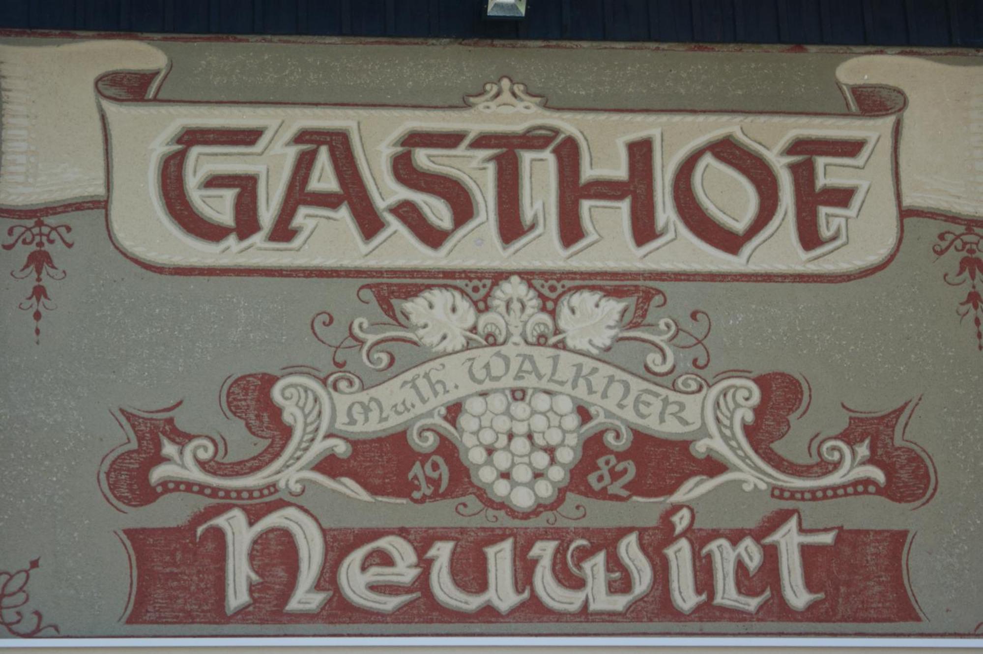 איוגנדורף Gasthof Neuwirt מראה חיצוני תמונה