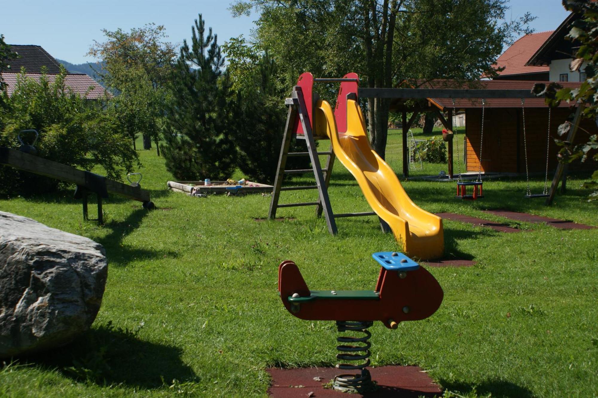 איוגנדורף Gasthof Neuwirt מראה חיצוני תמונה
